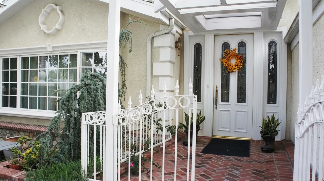 Marble Terrace II in Tarzana, California